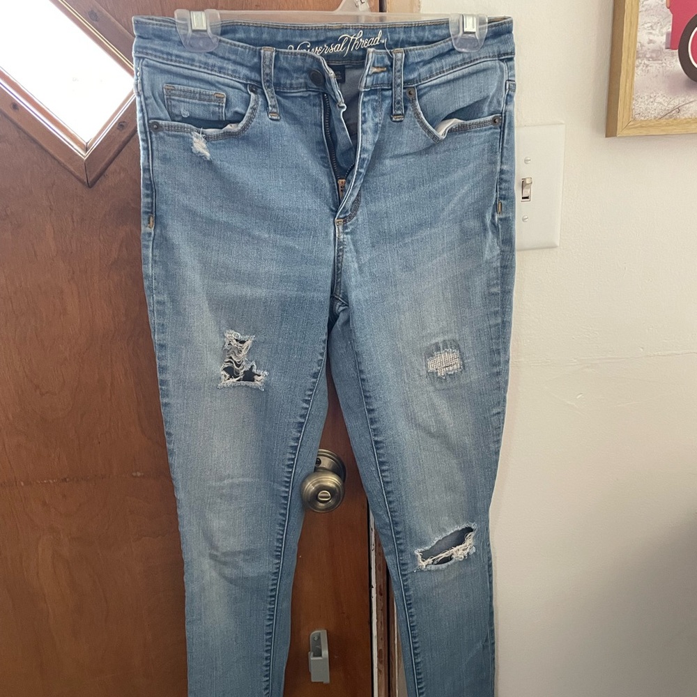 Women’s skinny jeans